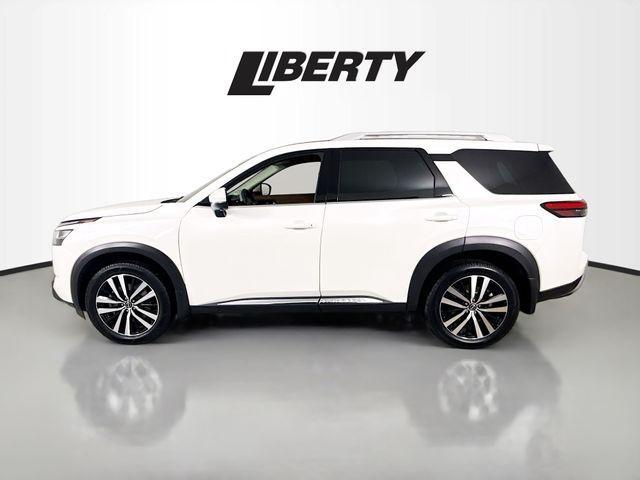 used 2024 Nissan Pathfinder car, priced at $42,990