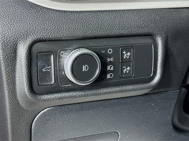 used 2021 Ford Explorer car, priced at $20,998
