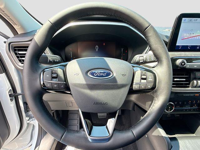 new 2025 Ford Escape car, priced at $30,854