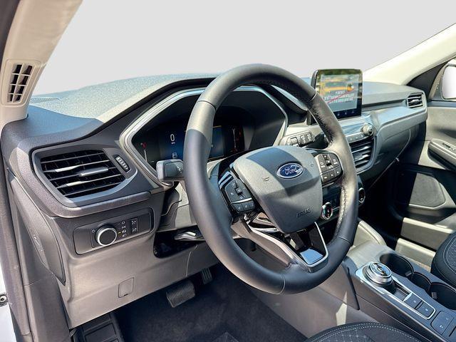 new 2025 Ford Escape car, priced at $30,854