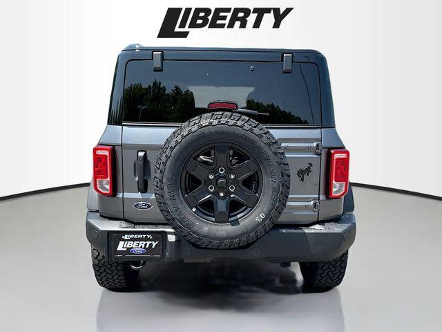 new 2025 Ford Bronco car, priced at $44,572