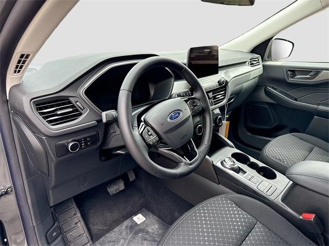 new 2025 Ford Escape car, priced at $30,001