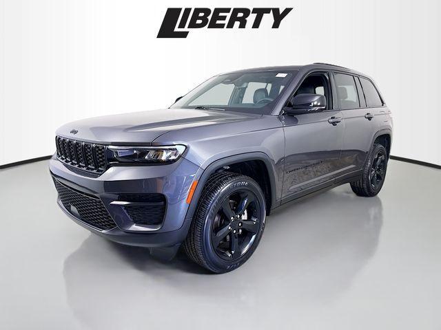 used 2023 Jeep Grand Cherokee car, priced at $35,371