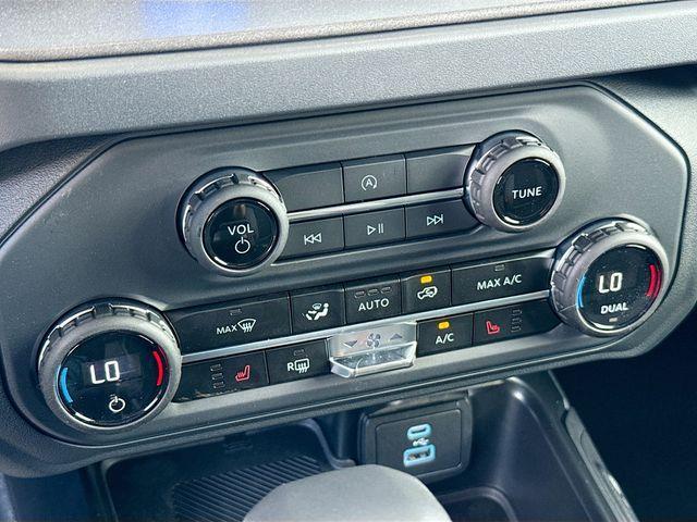 new 2025 Ford Bronco car, priced at $47,095
