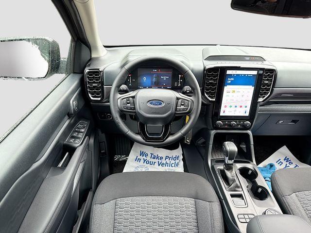 new 2025 Ford Ranger car, priced at $39,970