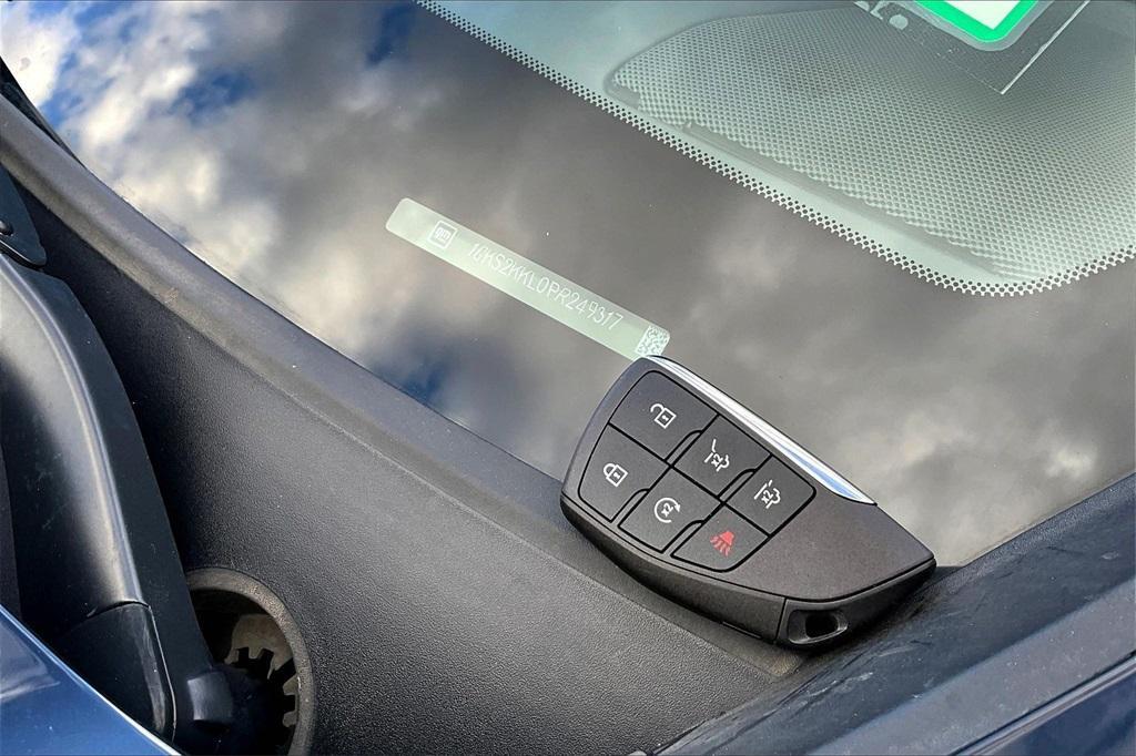 used 2023 GMC Yukon XL car, priced at $75,923