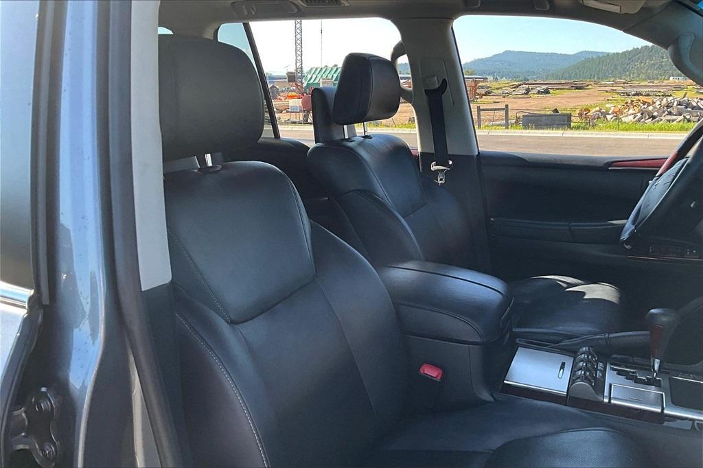 used 2014 Lexus LX 570 car, priced at $34,875