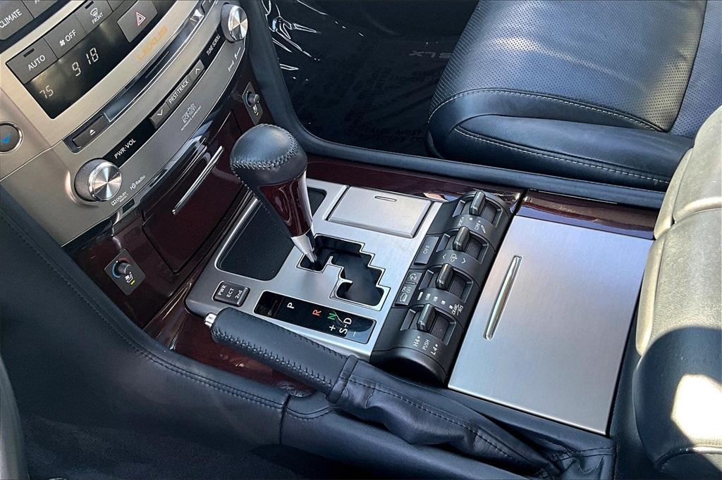 used 2014 Lexus LX 570 car, priced at $34,875