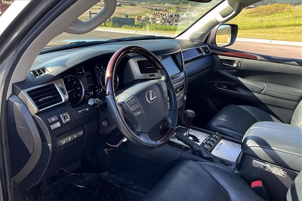 used 2014 Lexus LX 570 car, priced at $34,875