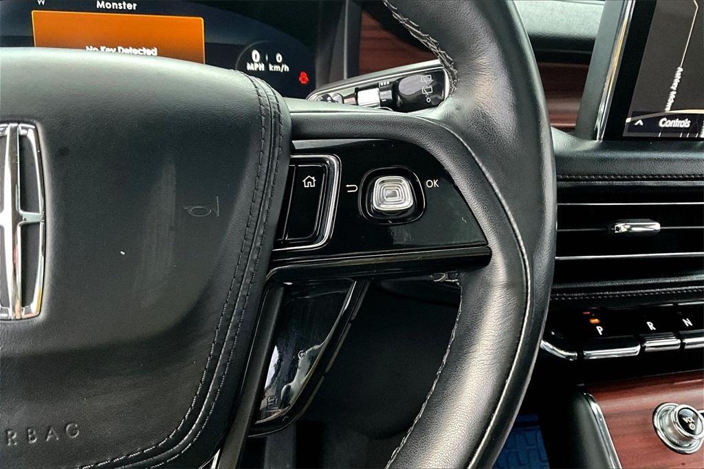 used 2023 Lincoln Aviator car, priced at $48,115