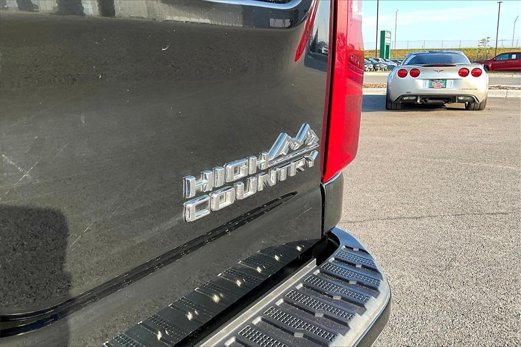 used 2022 Chevrolet Silverado 3500 car, priced at $60,379