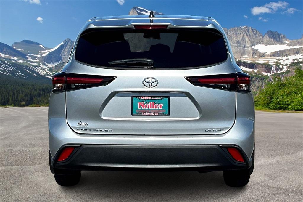 used 2024 Toyota Highlander car, priced at $32,934