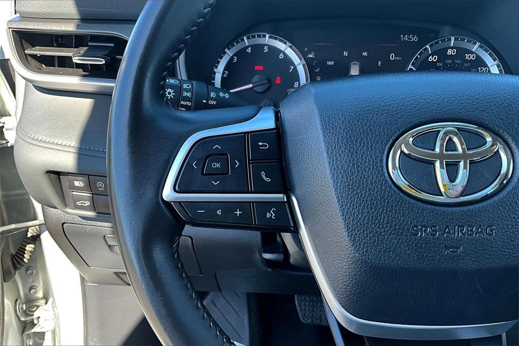 used 2024 Toyota Highlander car, priced at $32,934