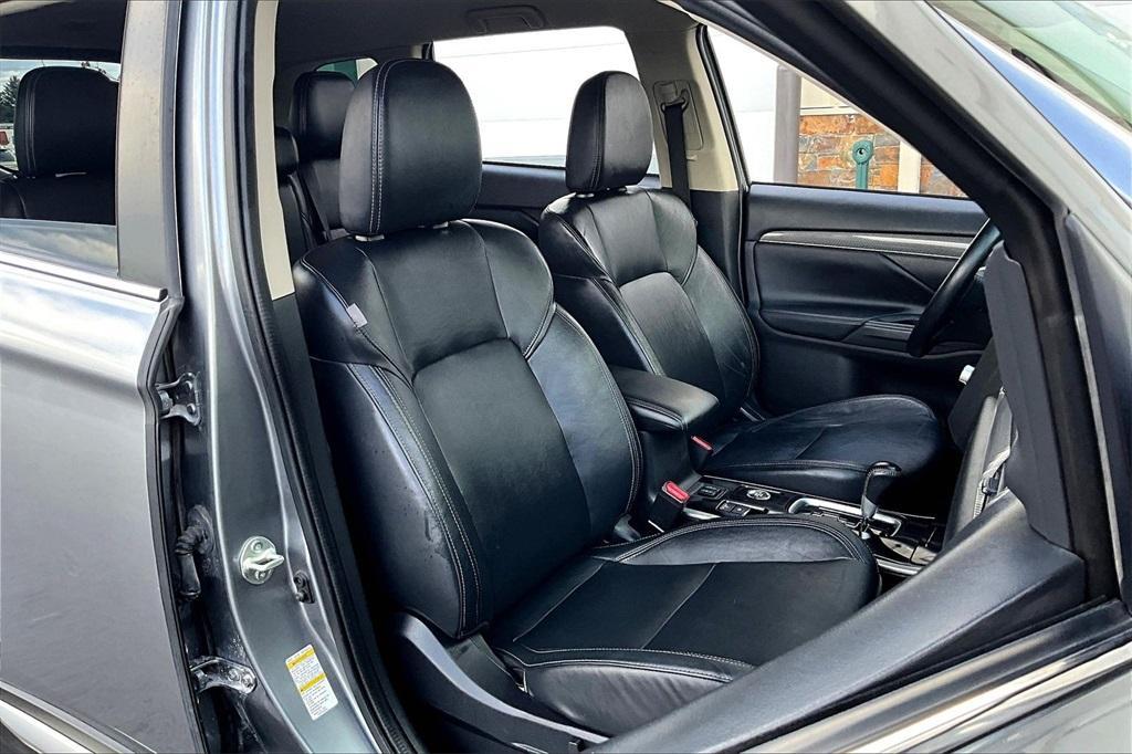 used 2020 Mitsubishi Outlander car, priced at $14,855