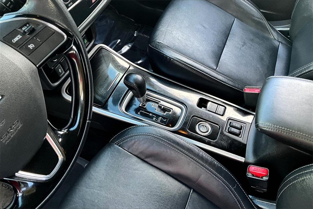 used 2020 Mitsubishi Outlander car, priced at $14,855