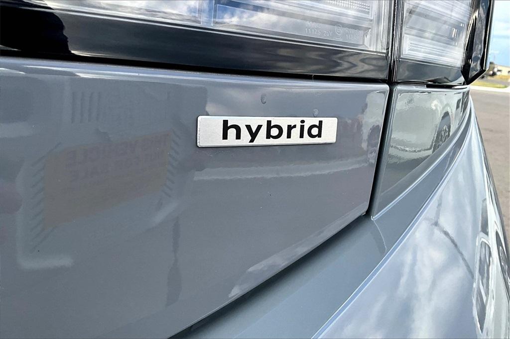 used 2024 Hyundai Sonata Hybrid car, priced at $23,269