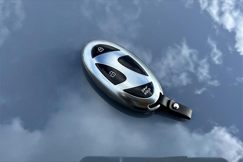 used 2024 Hyundai Sonata Hybrid car, priced at $23,269