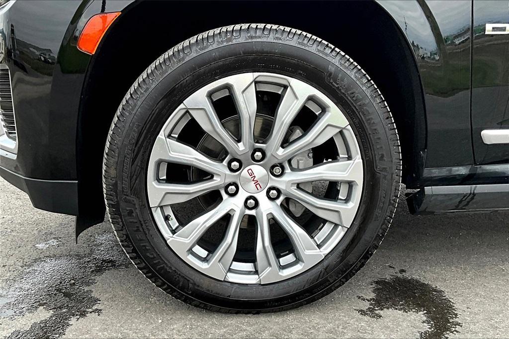 used 2022 GMC Yukon car, priced at $56,685