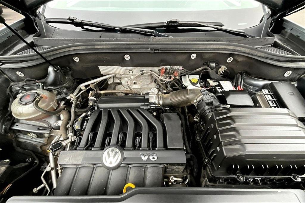 used 2018 Volkswagen Atlas car, priced at $22,481