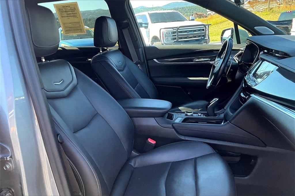 used 2024 Cadillac XT6 car, priced at $45,673