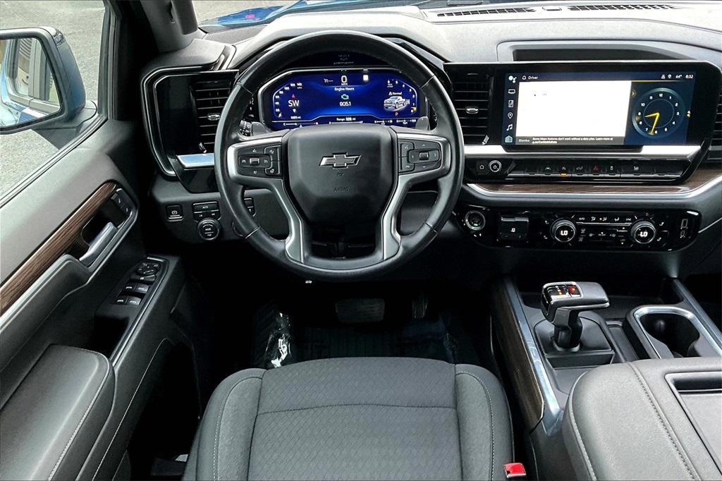 used 2022 Chevrolet Silverado 1500 car, priced at $41,999