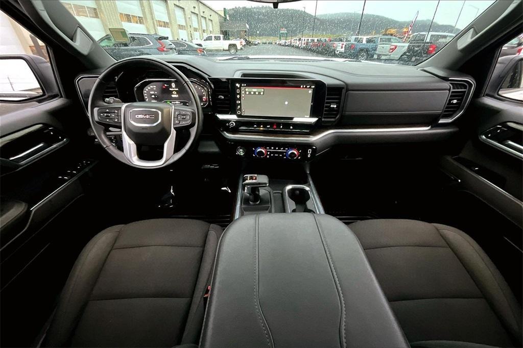 used 2024 GMC Sierra 1500 car, priced at $47,964