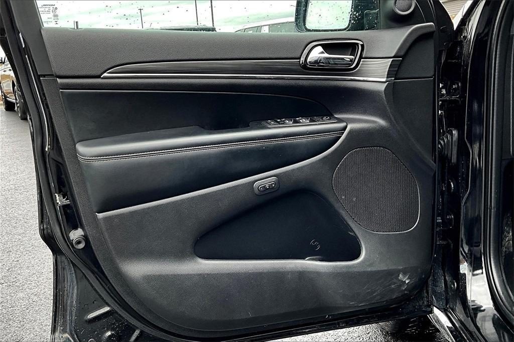 used 2021 Jeep Grand Cherokee car, priced at $26,665