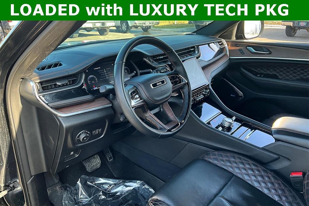 used 2023 Jeep Grand Cherokee car, priced at $45,989