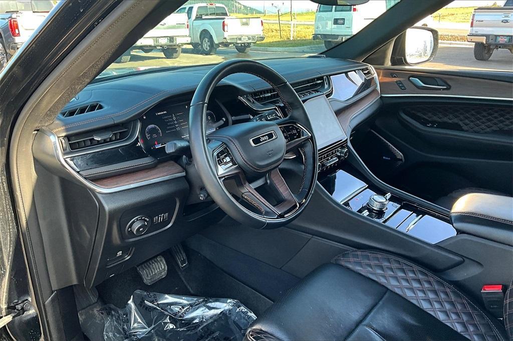 used 2023 Jeep Grand Cherokee car, priced at $40,573