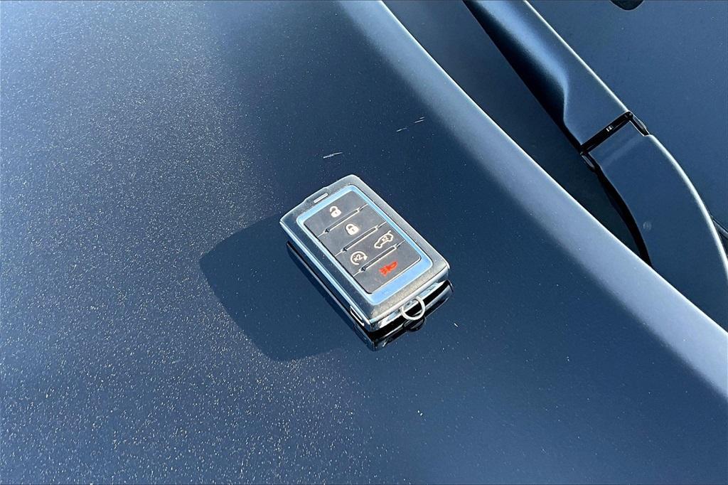 used 2023 Jeep Grand Cherokee car, priced at $40,573