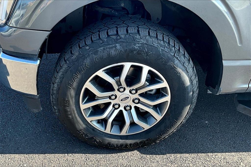 used 2022 Ford F-150 car, priced at $37,964