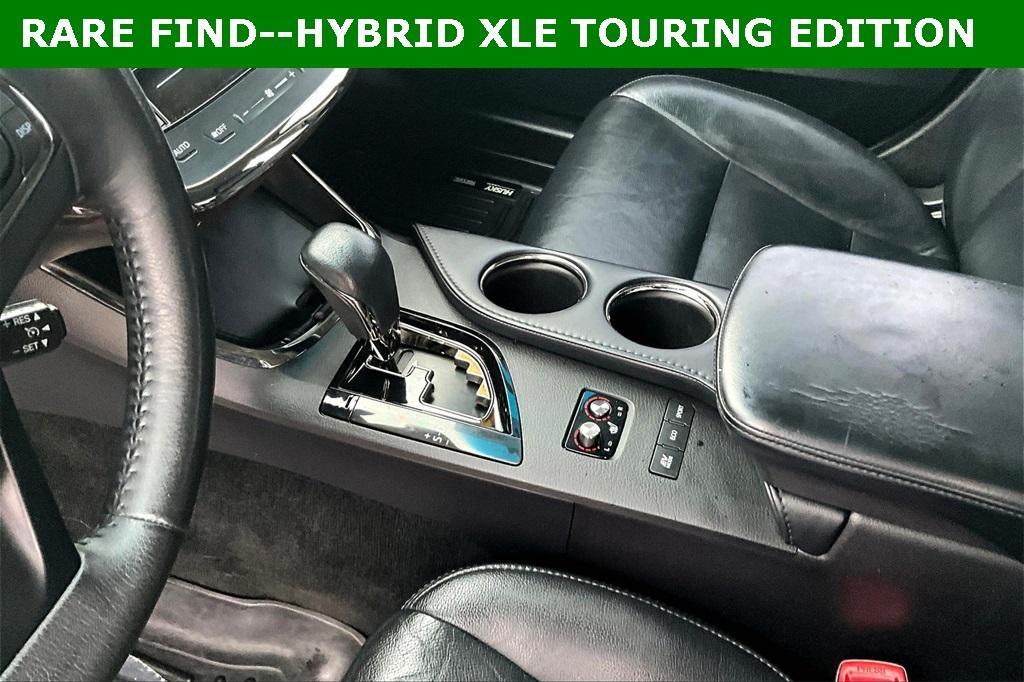 used 2014 Toyota Avalon Hybrid car, priced at $12,997