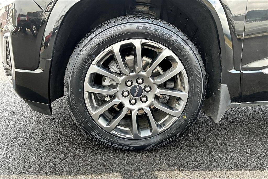 used 2022 GMC Acadia car, priced at $34,981