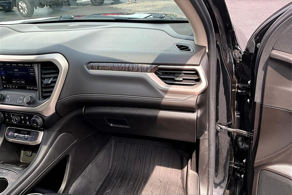 used 2022 GMC Acadia car, priced at $34,981