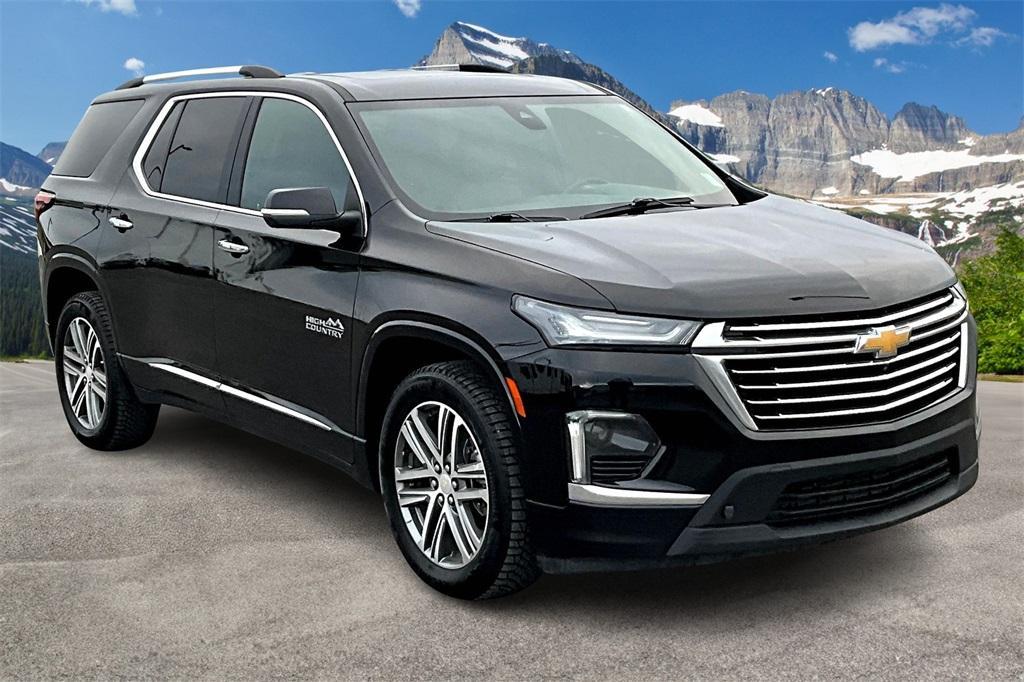 used 2023 Chevrolet Traverse car, priced at $40,295