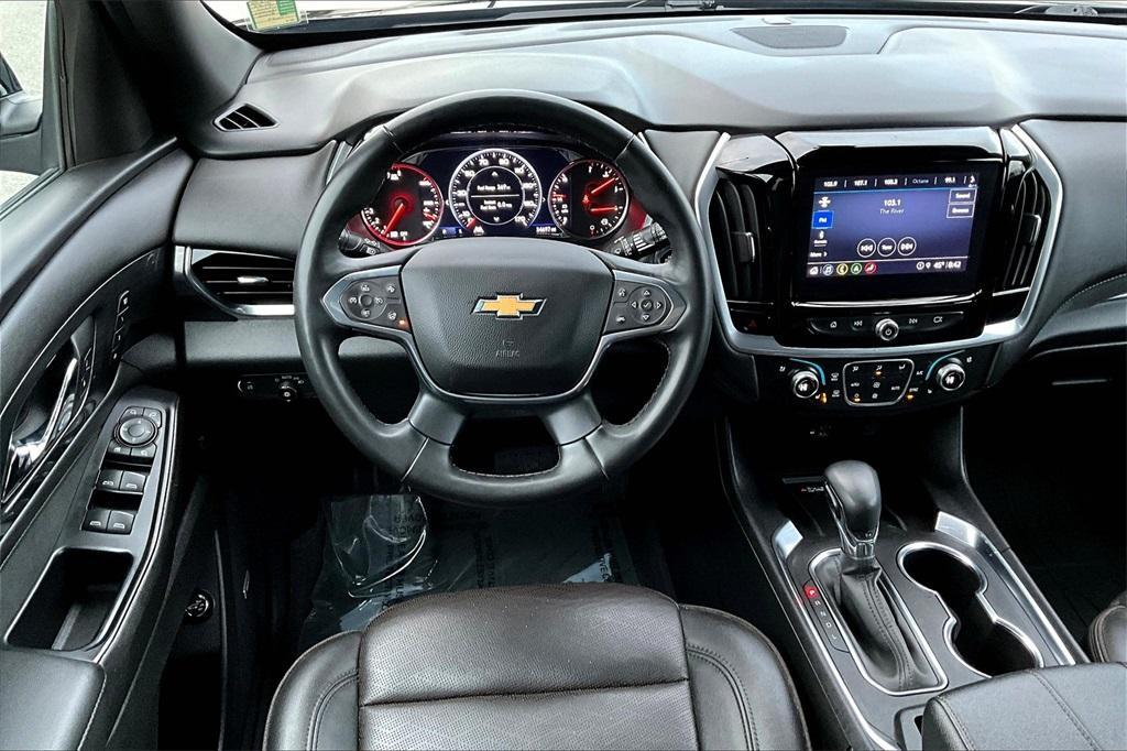 used 2023 Chevrolet Traverse car, priced at $40,295
