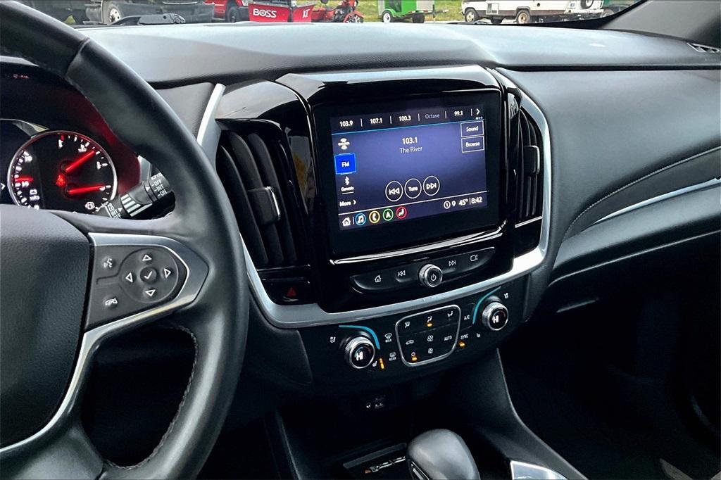 used 2023 Chevrolet Traverse car, priced at $40,295