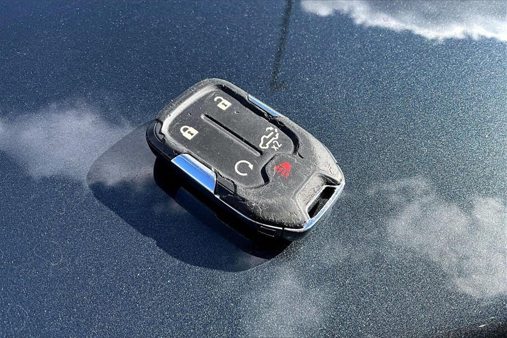 used 2022 GMC Sierra 2500 car, priced at $61,264