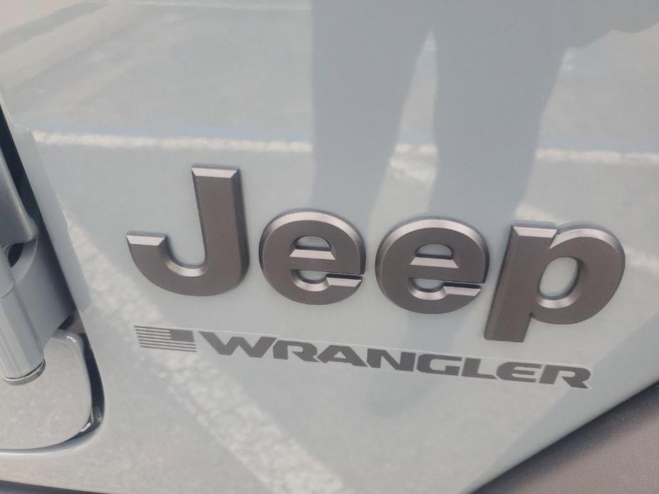 new 2024 Jeep Wrangler car, priced at $48,388