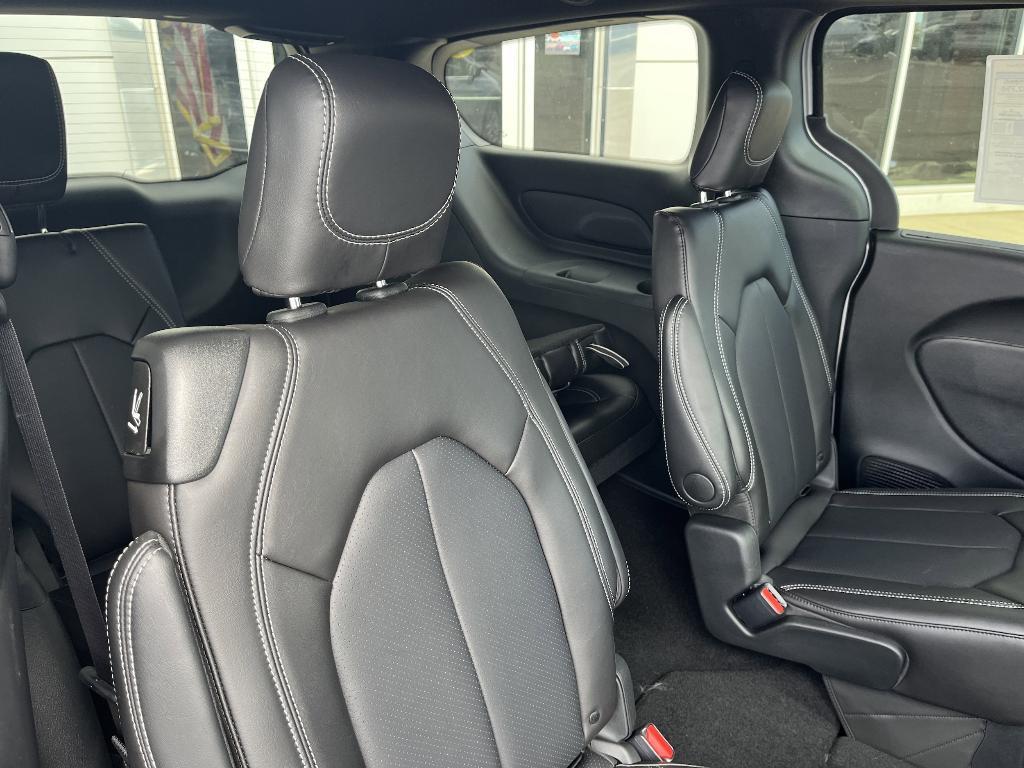 new 2026 Chrysler Pacifica car
