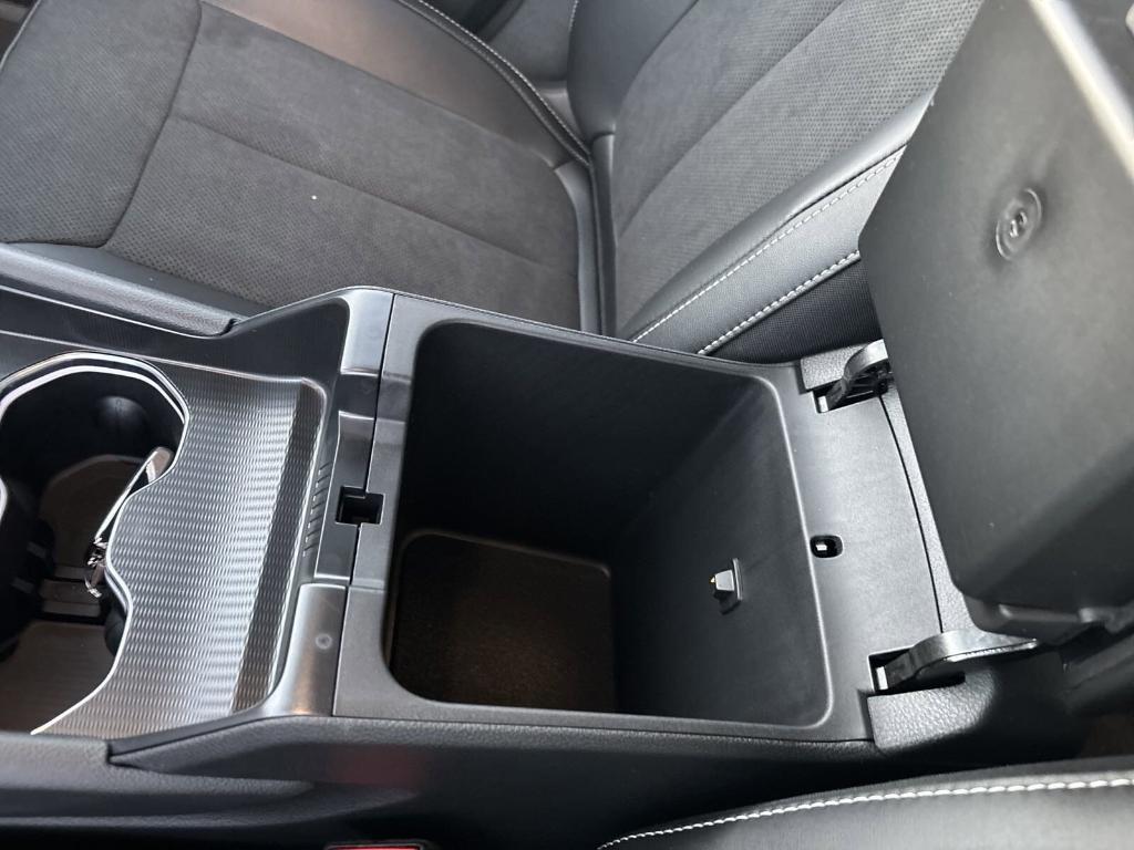 new 2024 Jeep Grand Cherokee L car, priced at $45,788