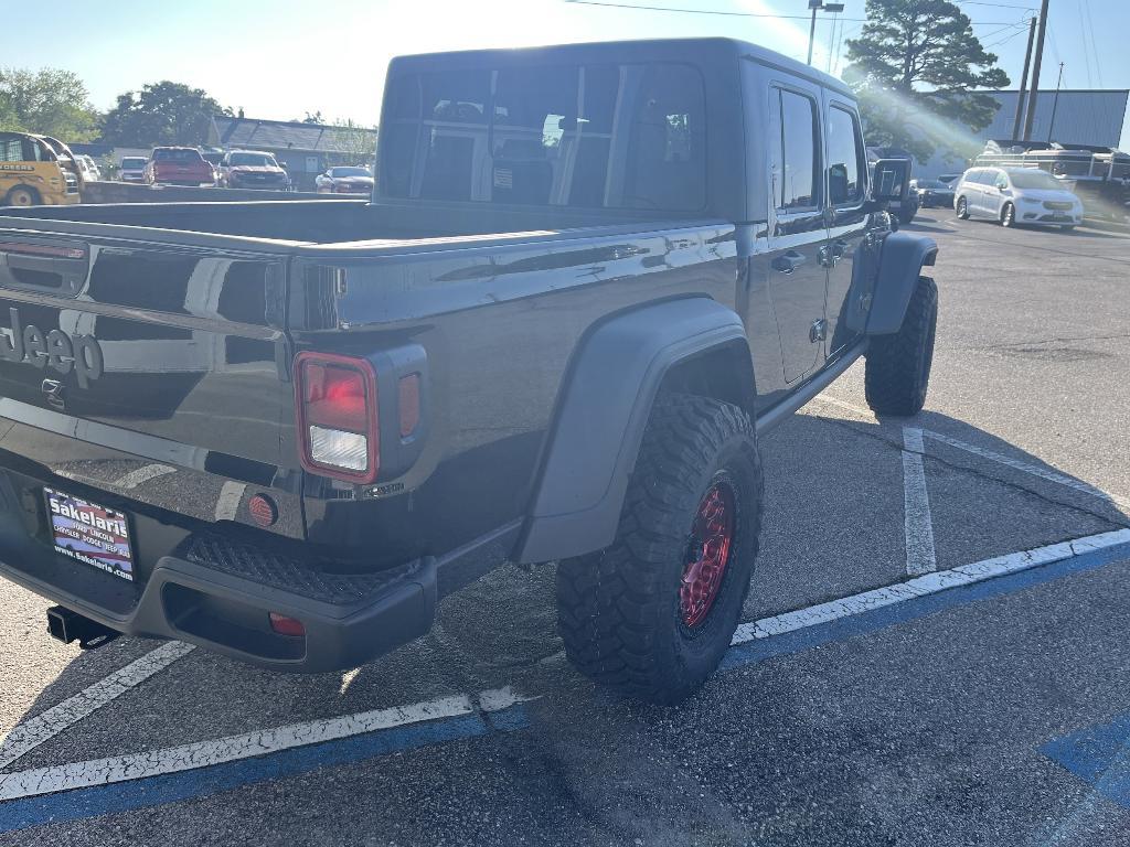 new 2025 Jeep Gladiator car, priced at $59,988