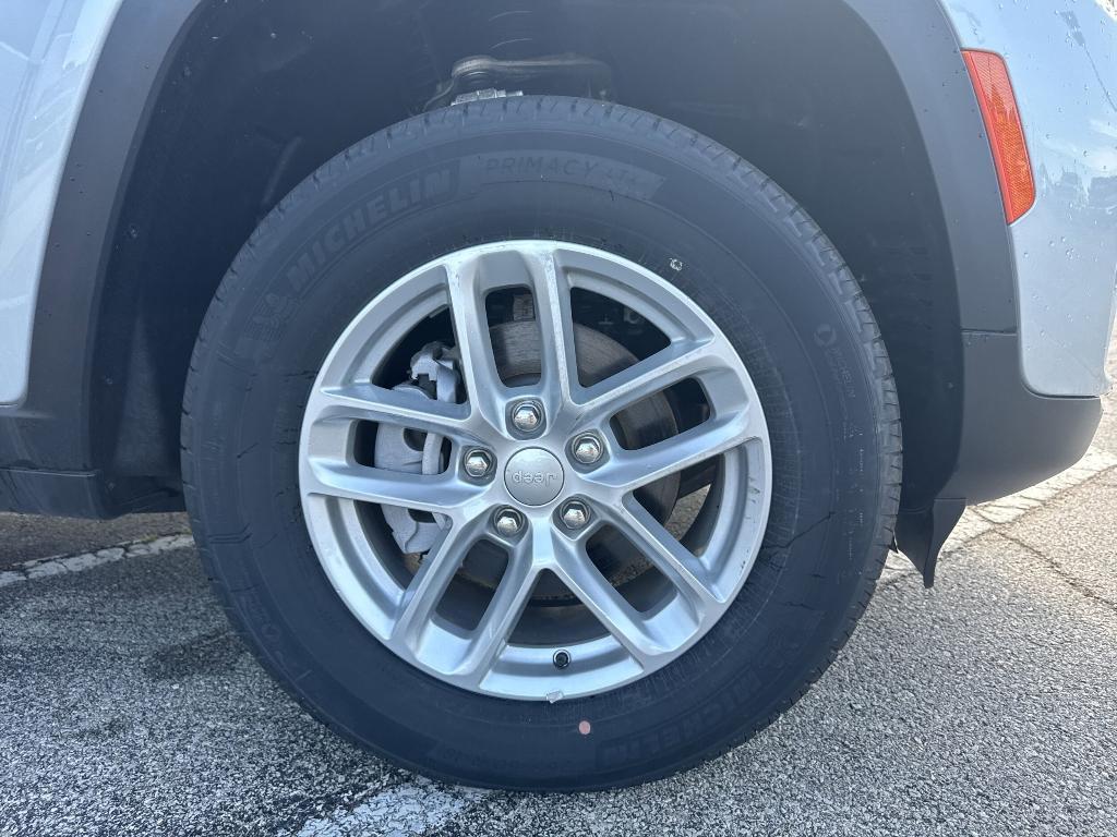 new 2024 Jeep Grand Cherokee car, priced at $43,788
