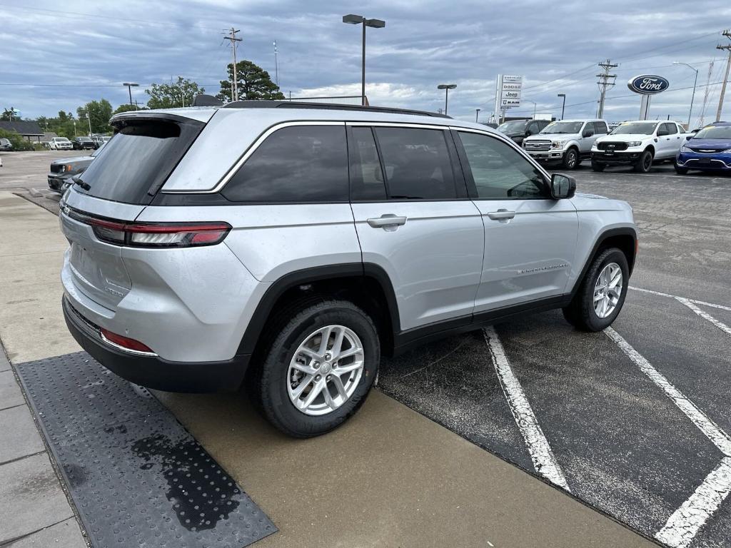 new 2024 Jeep Grand Cherokee car, priced at $43,788