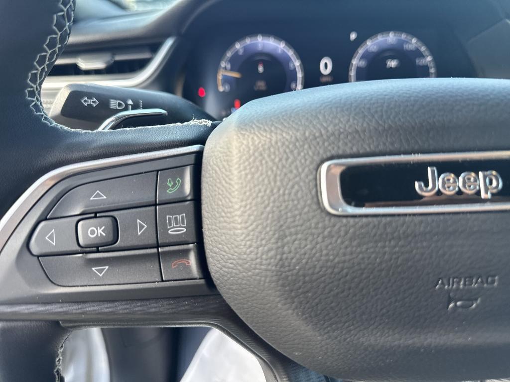 new 2024 Jeep Grand Cherokee car, priced at $43,788