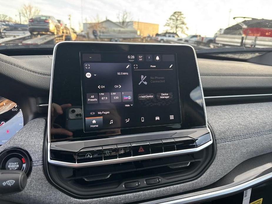 new 2025 Jeep Compass car