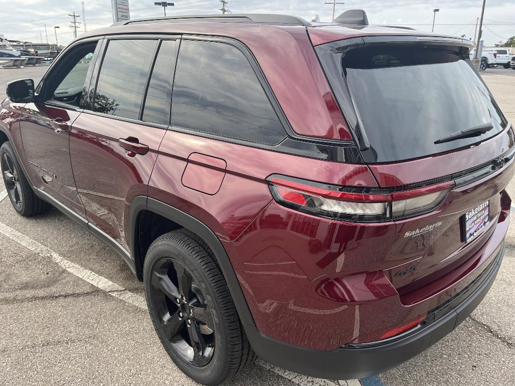 new 2025 Jeep Grand Cherokee car