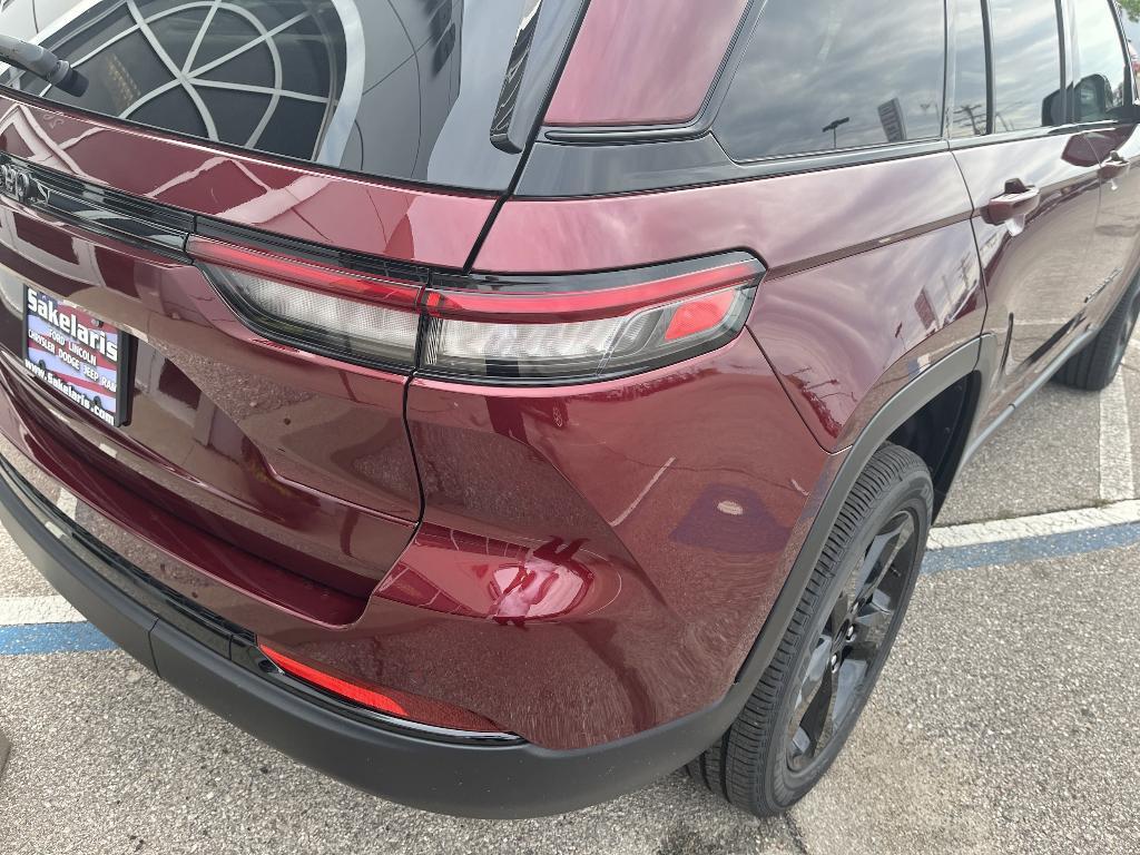 new 2025 Jeep Grand Cherokee car