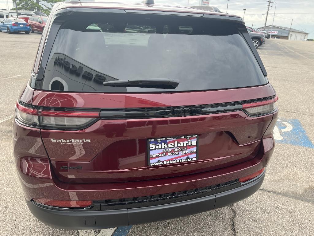 new 2025 Jeep Grand Cherokee car
