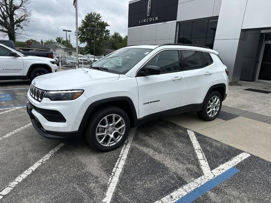 new 2024 Jeep Compass car, priced at $37,255